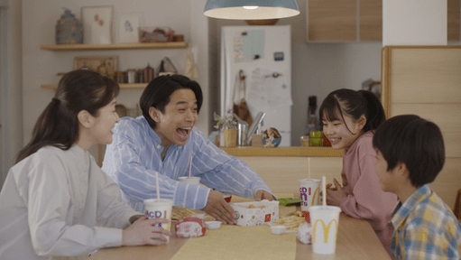 チキンマックナゲット「大人気ないパパ」篇 30秒