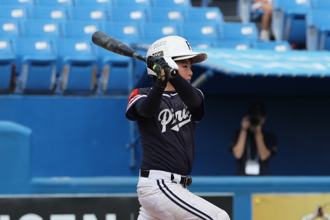 全力プレーで勝利を目指します。