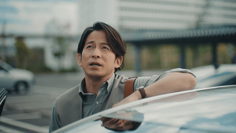 CMカット